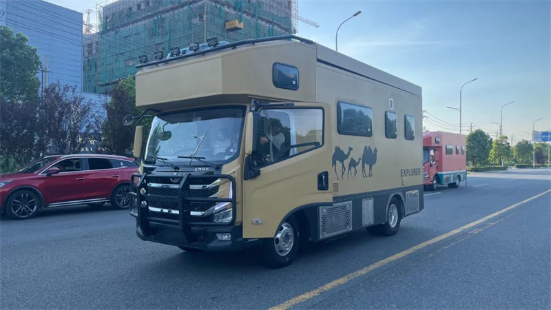 程力傲旅雅舒特上汽躍進(jìn)h500硬派升降頂房車