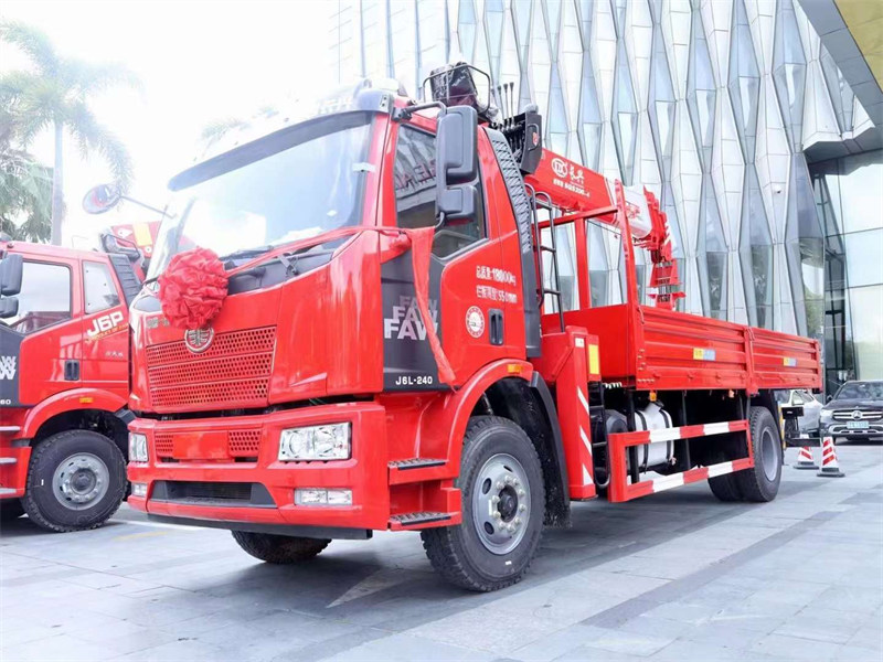 解放j6單橋隨車吊王中王