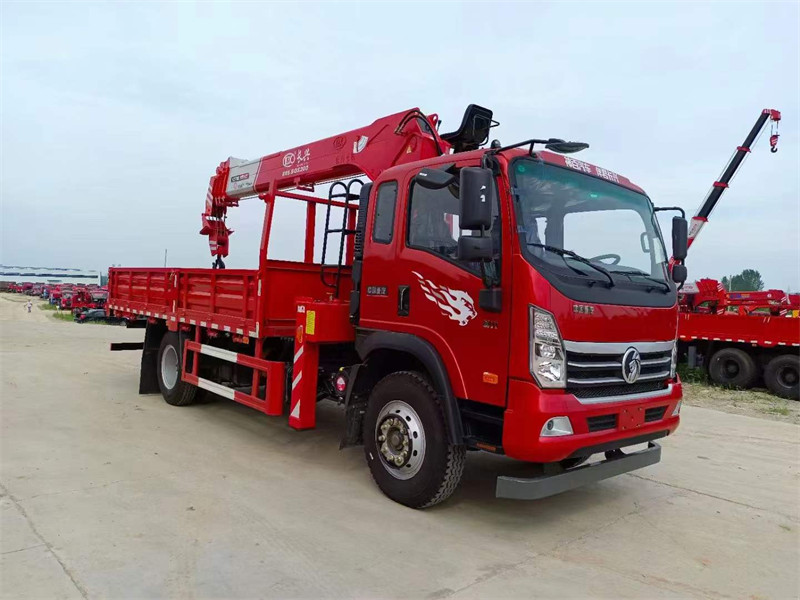 重汽王牌隨車吊特價2臺現(xiàn)車