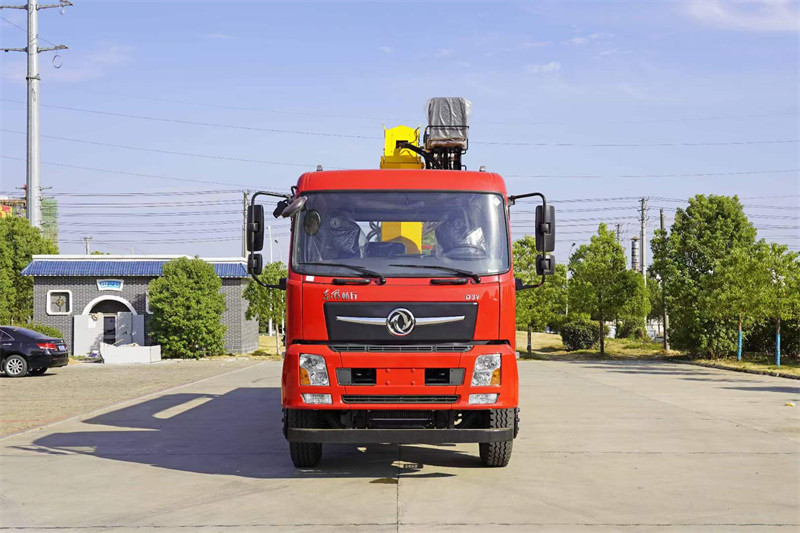 12噸隨車吊東風(fēng)D3V后八輪來襲