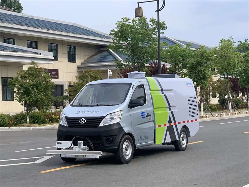 長安路面養(yǎng)護(hù)車爆款來襲