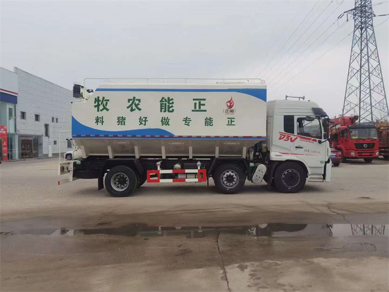暢行飼料運(yùn)輸車(chē)現(xiàn)車(chē)有售