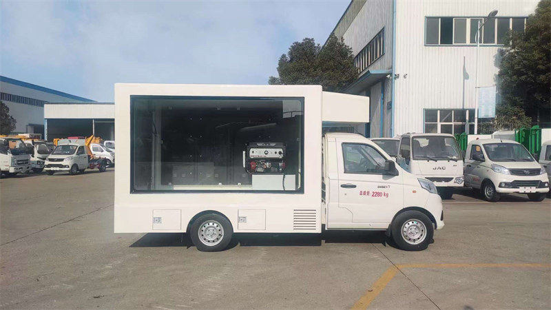 國(guó)六福田祥菱V1宣傳車圖片