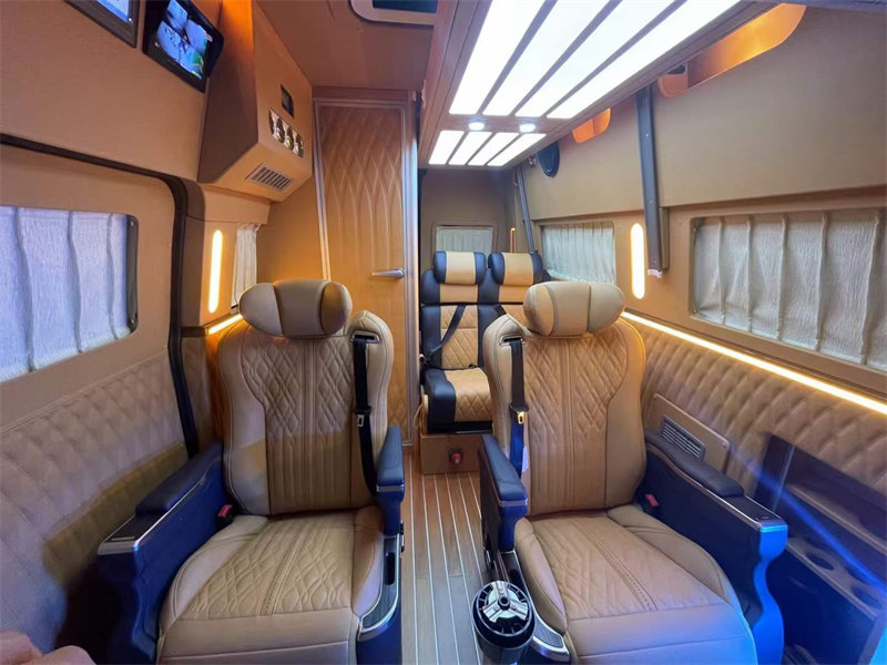 福特V362房車(chē)爆款性?xún)r(jià)高