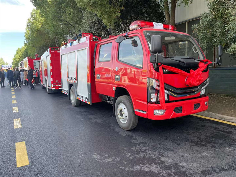 4噸東風(fēng)泡沫消防車(chē)多少錢(qián)