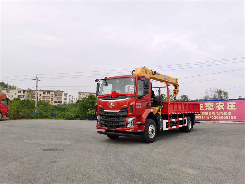 柳汽乘龍M3隨車吊不超重