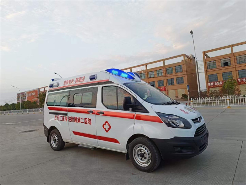 福特V362汽油監(jiān)護型救護車11月特價