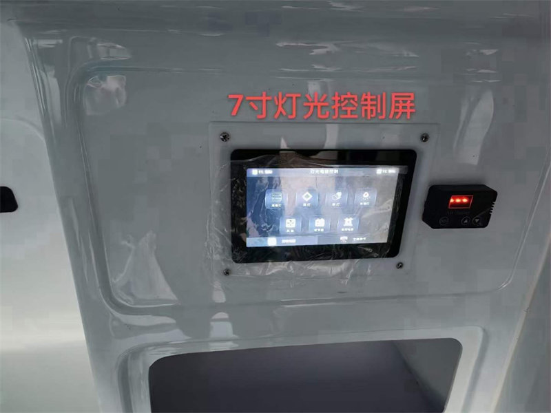 福特V362汽油監(jiān)護型救護車11月特價