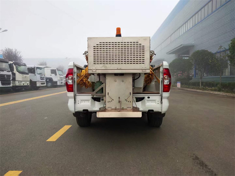 大通皮卡除雪車促銷