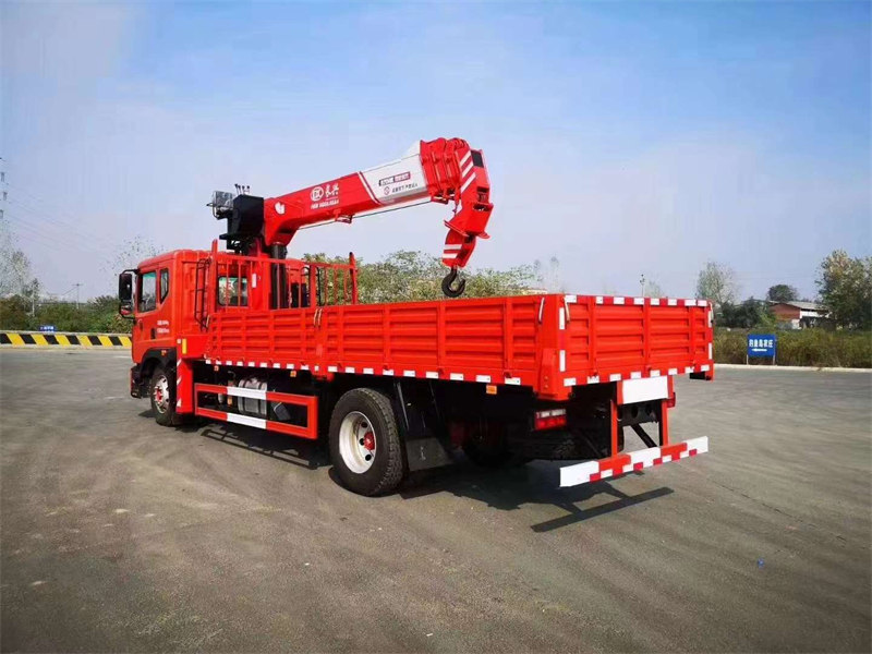 東風(fēng)多利卡D9長興8噸隨車吊雙十一21.9萬