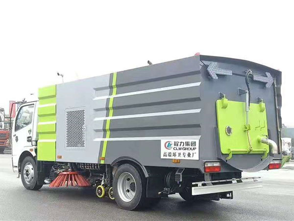 東風K7洗掃車（4水/4塵）