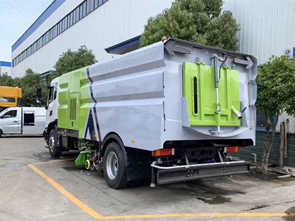 天錦KR洗掃車（水8/塵7）