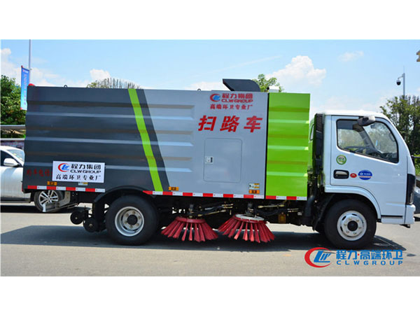 國六東風(fēng)多利卡D6掃路車（1.5水/4塵）