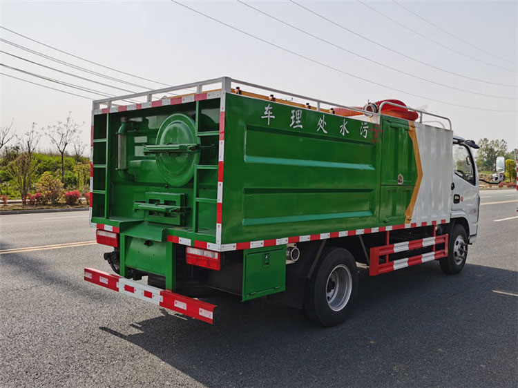 東風多利卡藍牌污水處理車價格