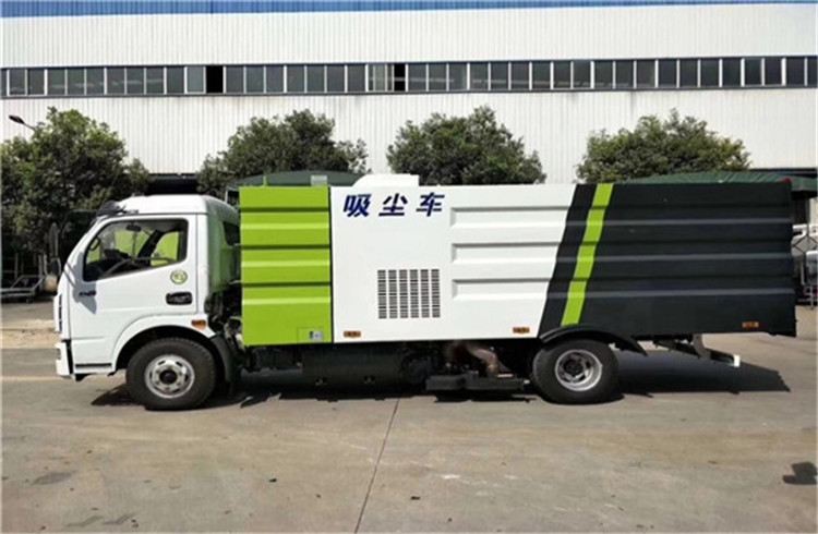 東風(fēng)7方吸塵車供貨商