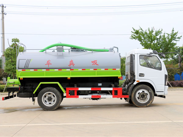 東風凱普特8方（8噸）吸糞車