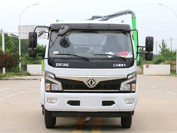 東風凱普特8方（8噸）吸糞車