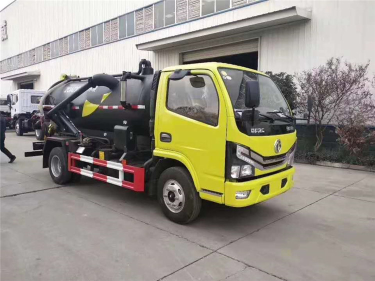 東風(fēng)多利卡國六5方吸污車