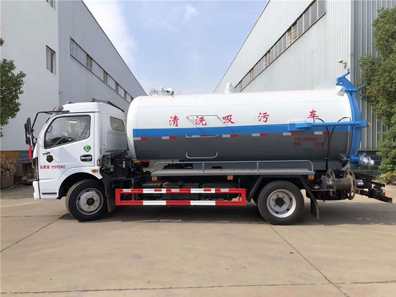 東風(fēng)8方一體罐清洗吸污車