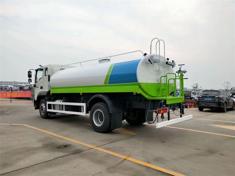 福田瑞沃國六15方灑水車