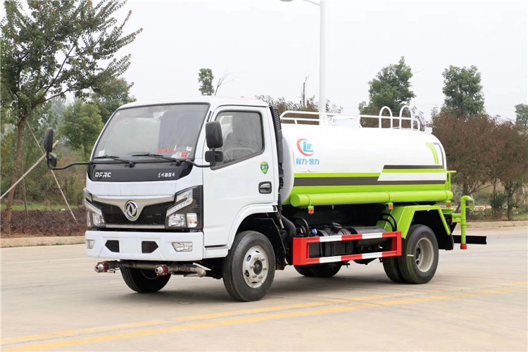 東風(fēng)福瑞卡5噸灑水車