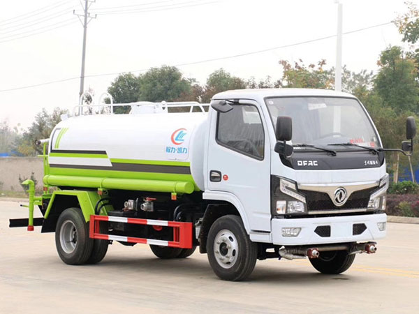 東風(fēng)福瑞卡5噸灑水車