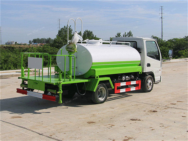 凱馬藍(lán)牌3噸灑水車(chē)