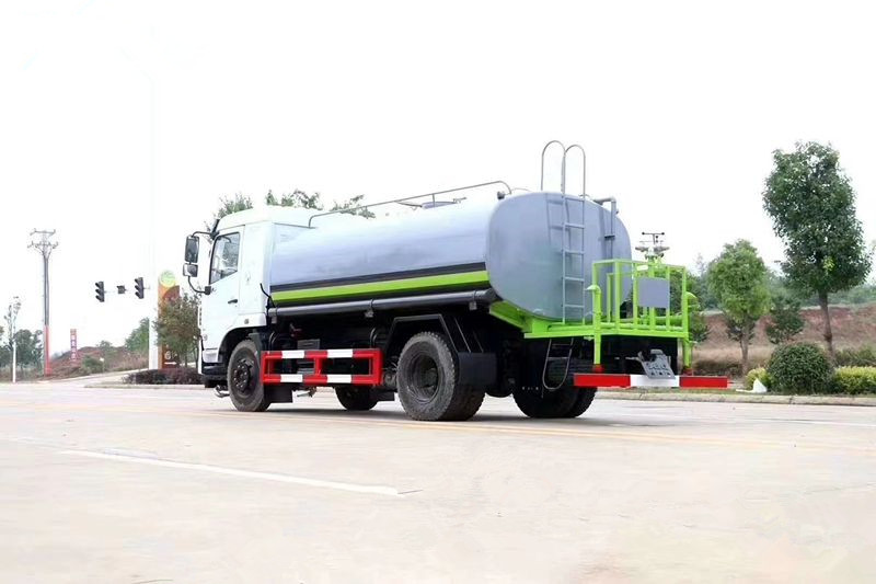 東風(fēng)華神12方灑水車