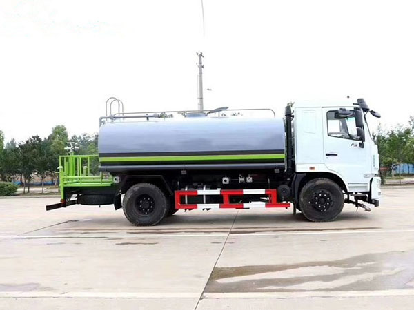 東風(fēng)華神12方灑水車