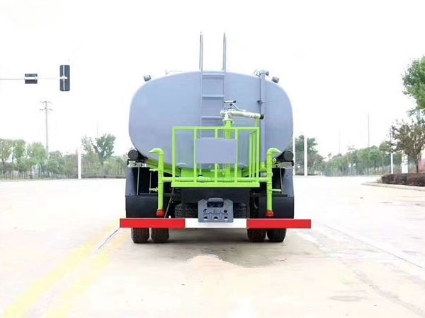 東風(fēng)華神12方灑水車