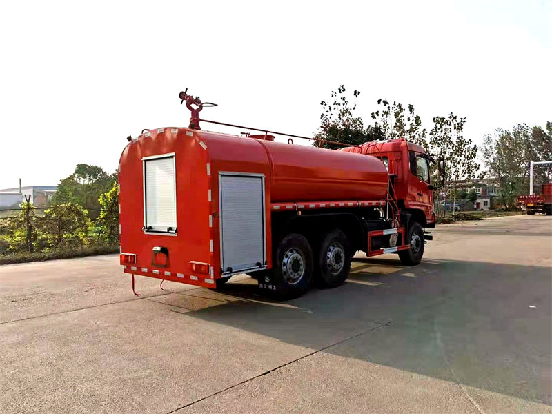 8噸森林消防車熱賣中