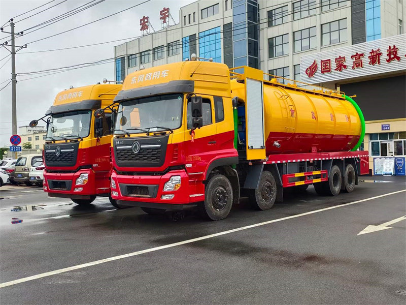 后八輪清洗吸污車哪家實(shí)惠