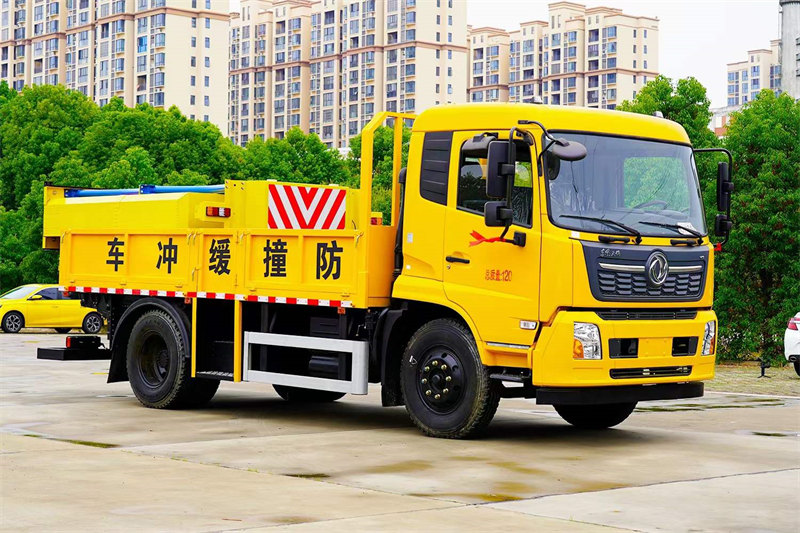 天錦100k防撞緩沖車底價來襲