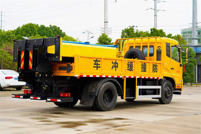 天錦100k防撞緩沖車底價來襲