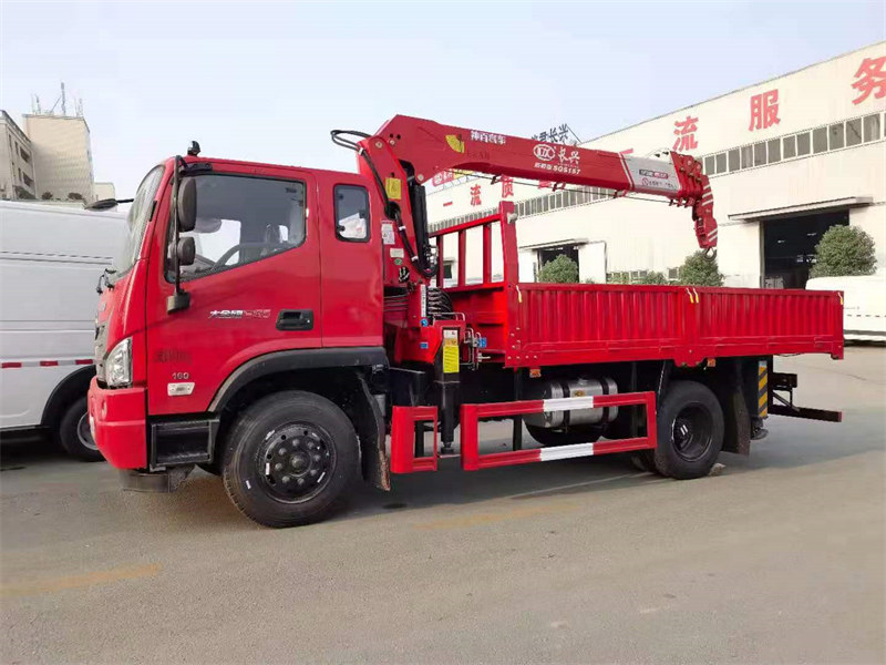 瑞沃大金剛ES5隨車吊3900軸距