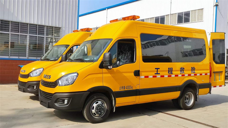依維柯救險(xiǎn)車藍(lán)牌C證可駕駛