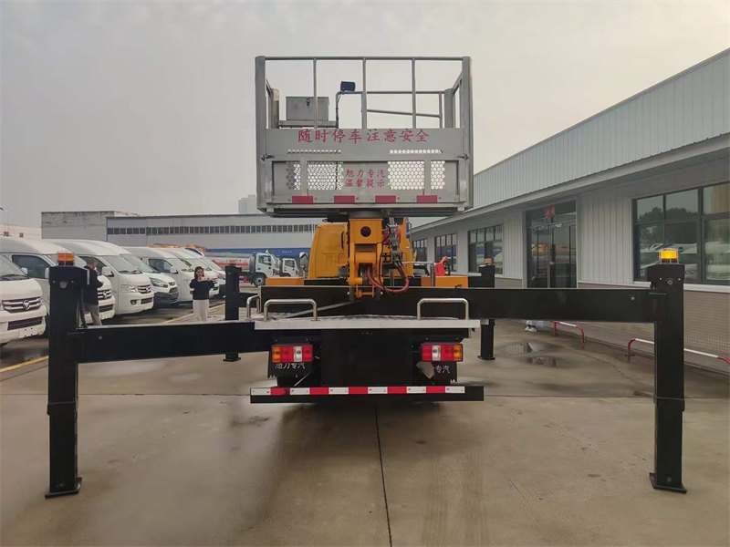 23米藍(lán)牌江鈴伸縮臂高空作業(yè)車新年報(bào)價(jià)