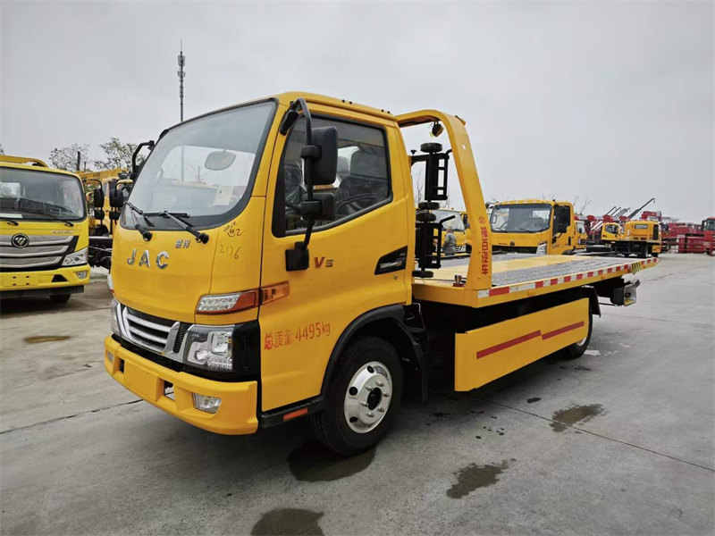 江淮駿鈴V3清障車準備發(fā)車
