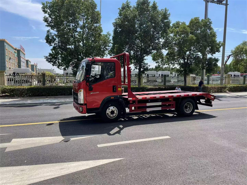 重汽豪沃平板車藍牌不超重