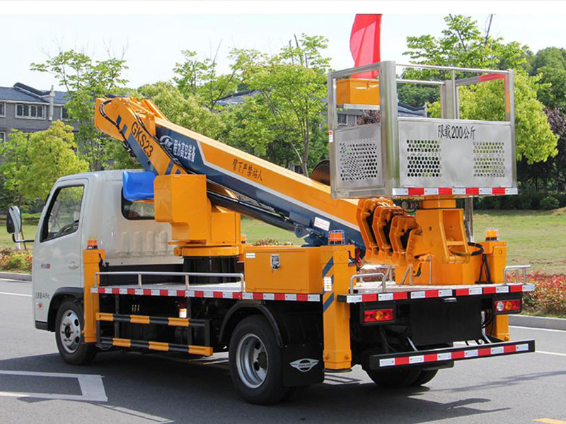 福田23米藍牌高空作業(yè)車
