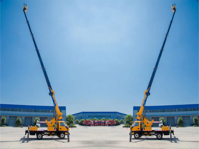 藍(lán)牌25-27米直臂伸縮式高空作業(yè)車
