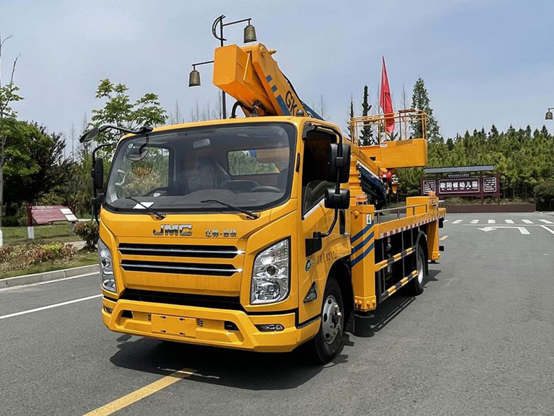 江鈴26米黃牌高空作業(yè)車
