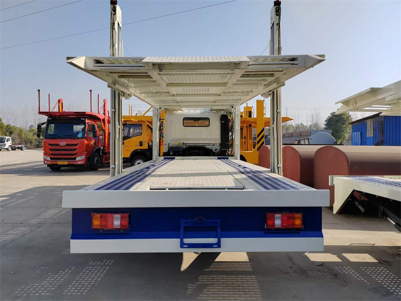 四位板轎運(yùn)車生產(chǎn)廠家在哪
