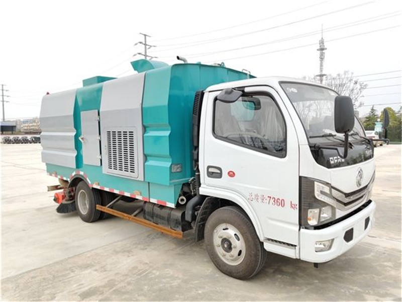 5立方后置滾掃吸塵車多少錢