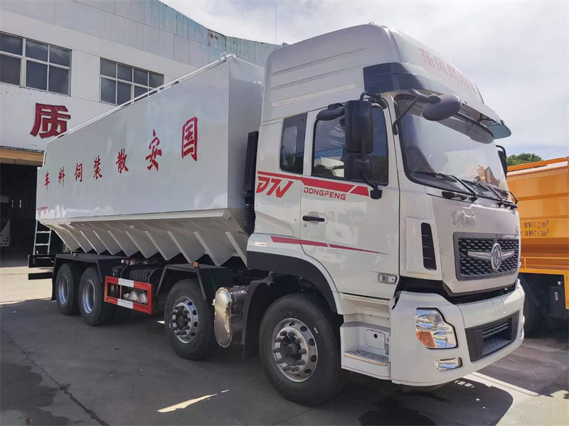 東風(fēng)暢行D3V散裝飼料車報價低