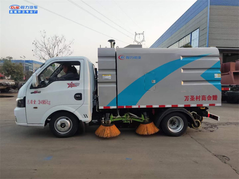 小型國(guó)六掃路車多少錢