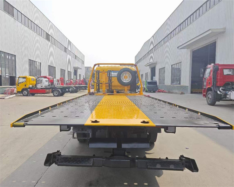 豪沃藍(lán)牌重載版清障車熱賣爆款