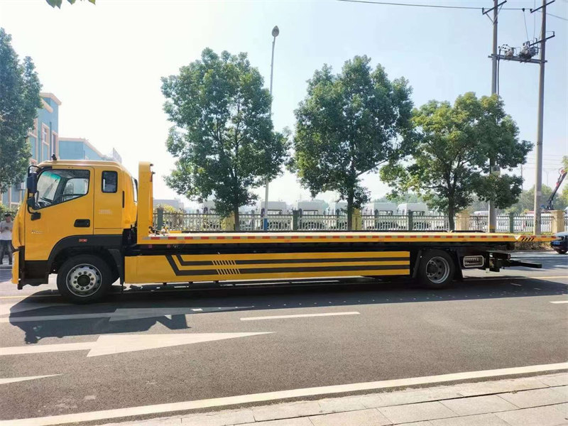 10噸大板清障車救援收車好幫手
