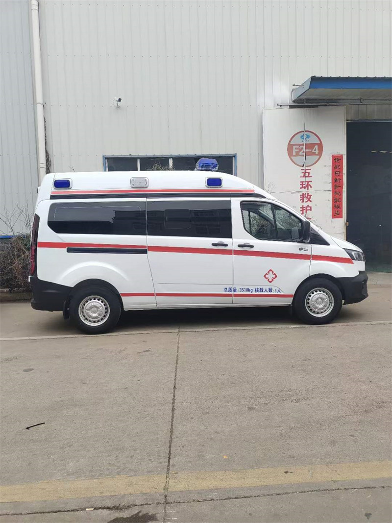 新款福特V362救護車現(xiàn)車出售
