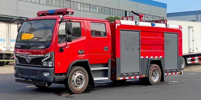東風(fēng)大福瑞卡5噸泡沫消防車